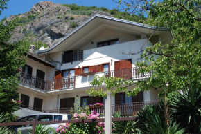 Hotels in Châtillon